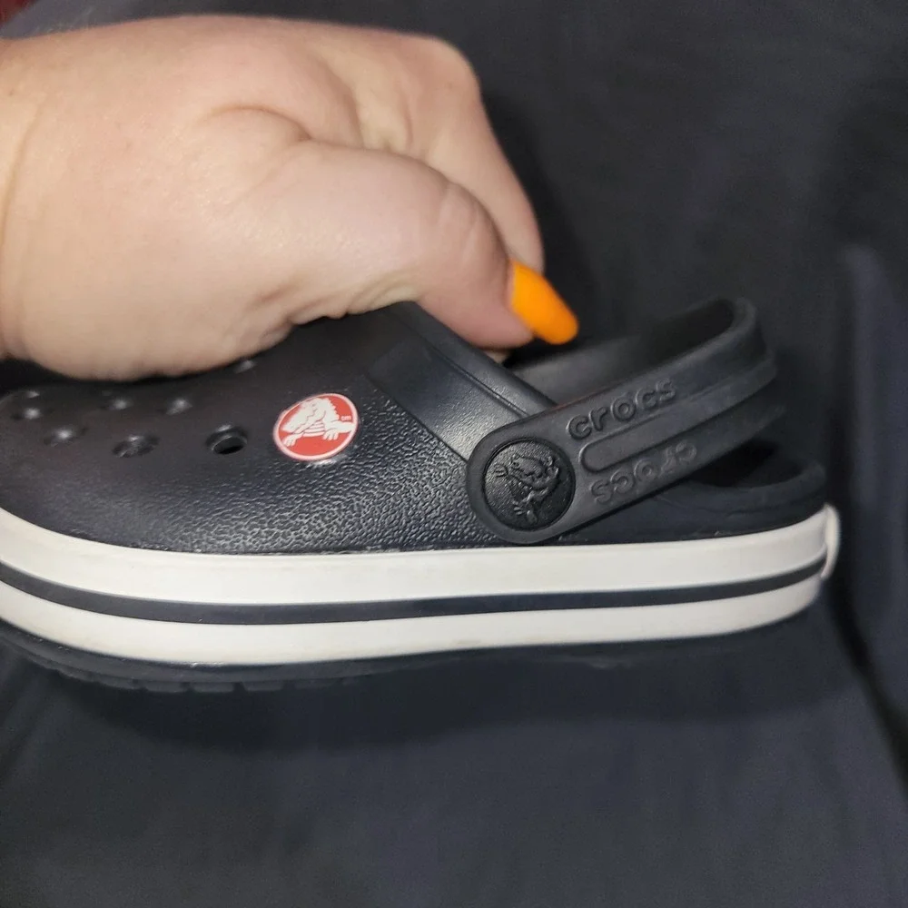 Crocs Crocband Clogs Junior Black Slip-On Round Toe Comfort C6 Toddler 6